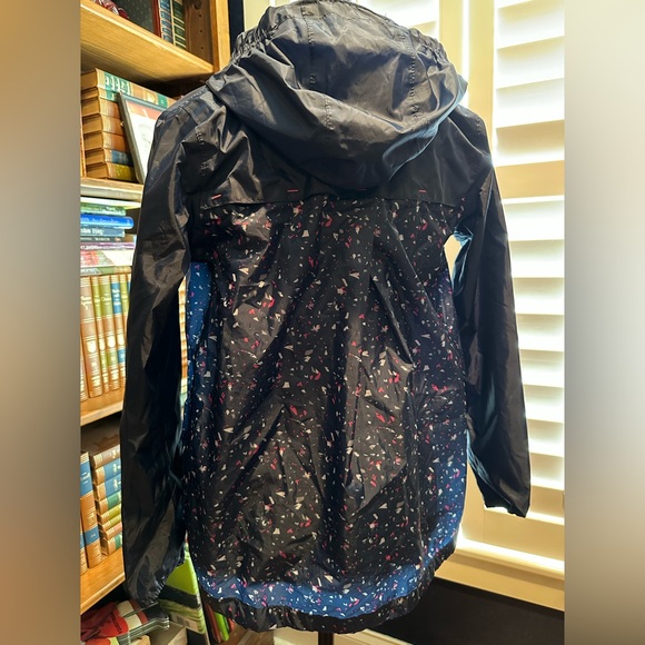 Quechua Kids' Navy Raincoat with Pink Accents - Picture 4 of 8